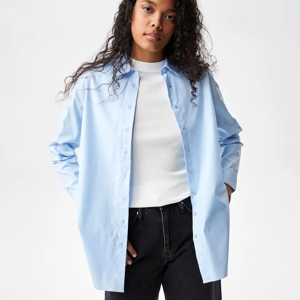 Женская рубашка lacoste regular fit, фотография 1