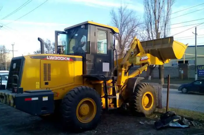 Фронтальный погрузчик XCMG LW300KN в Нижнем Новгороде от официального представителя завода в РФ, фотография 6