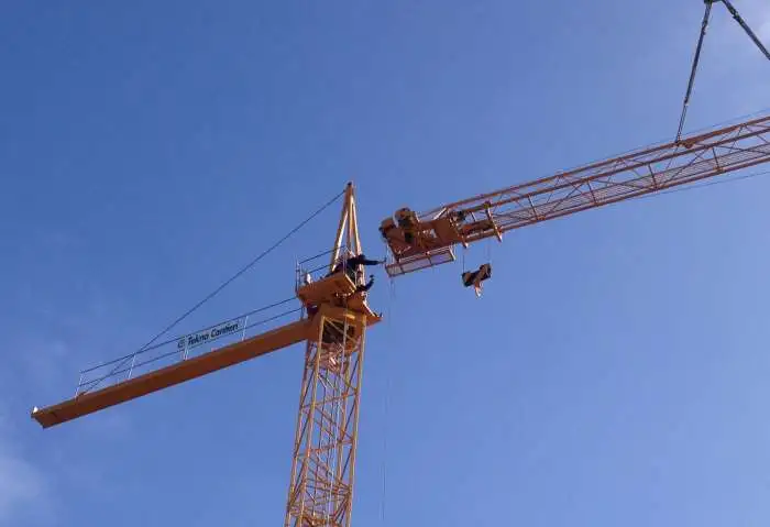 Аренда башенного крана Liebherr 30 LC, фотография 1