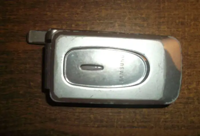 сотовый samsung на запчасти, фотография 1