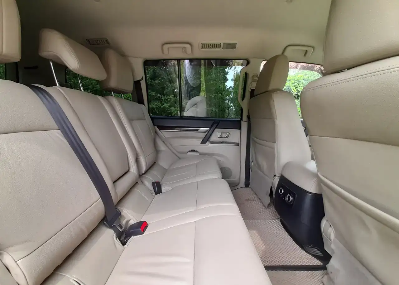 Паджеро Сегун 4 Mitsubishi Pajero, фотография 4