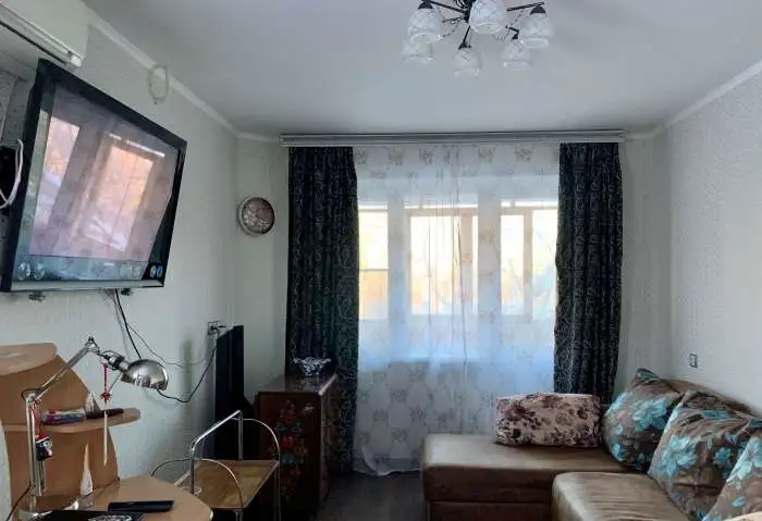 2-к. квартира, 42-х м², 4/5 эт., 42,00 м², 4 эт., Горьковская м., ул. Бориса Корнилова, 7к1, фотография 8