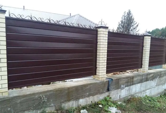 Забор из сайдинга, фотография 6