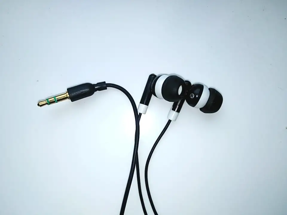 Наушники внутриканальные 1,1 м., mini-jack 3.5 мм., чёрные, фотография 2