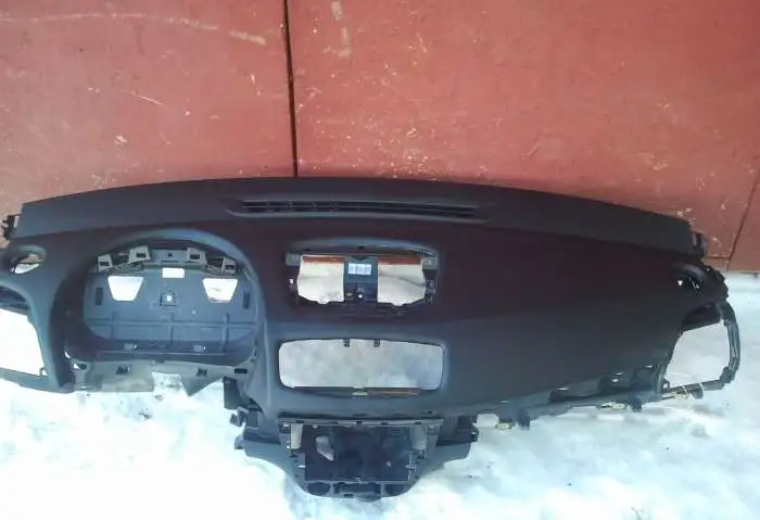 Торпедо на Renault Fluence, фотография 3