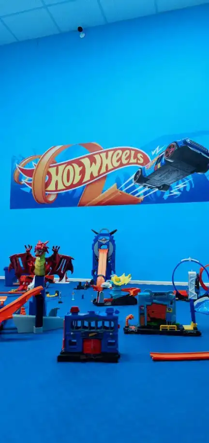 Детская игровая студия PIT STOP стиль Hot Wheels Кудрово, фотография 5