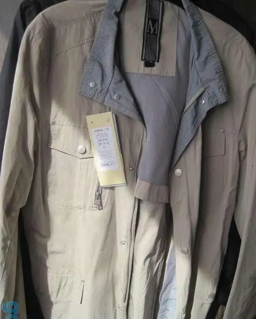 Куртка демисезонная цвета бледный хаки XXL - XXXL На ростсм Абсолютно новая Две очень похожих легких куртки, фотография 1