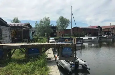 продам участок в яхт клубе 