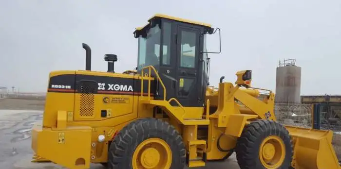ФРОНТАЛЬНЫЙ ПОГРУЗЧИК XGMA XG931H, фотография 3