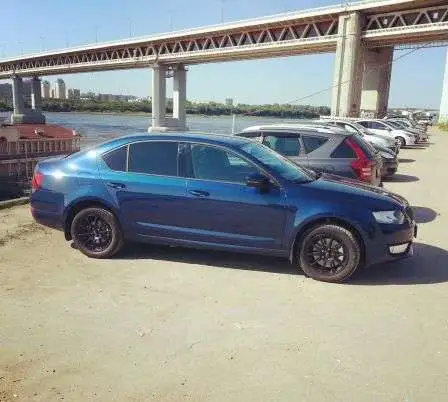 Автомобиль škoda octavia 2014, фотография 2