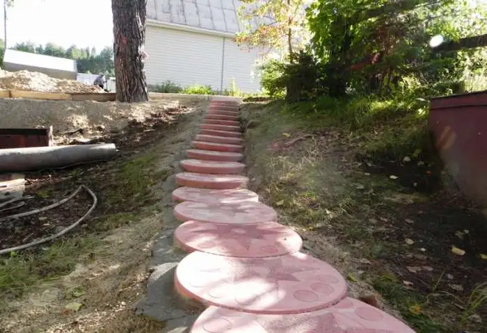Укладка тротуарной плитки брусчатки, фотография 5