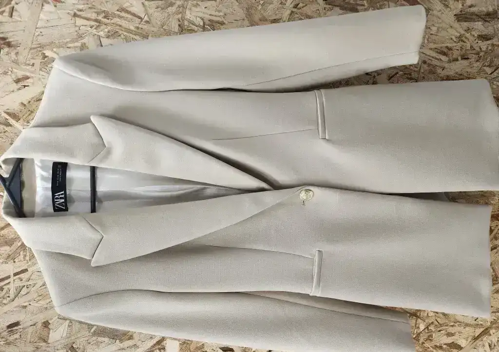 Пиджаки ZARA женские, фотография 3