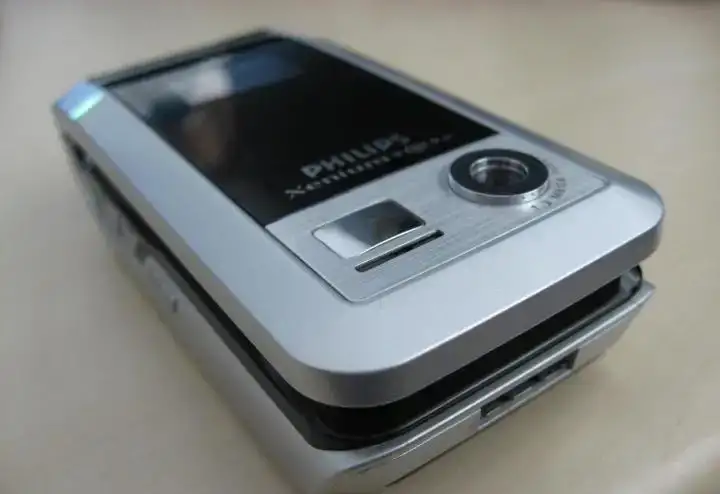 Philips Xenium 99e-оригинал,полный комплект, фотография 4