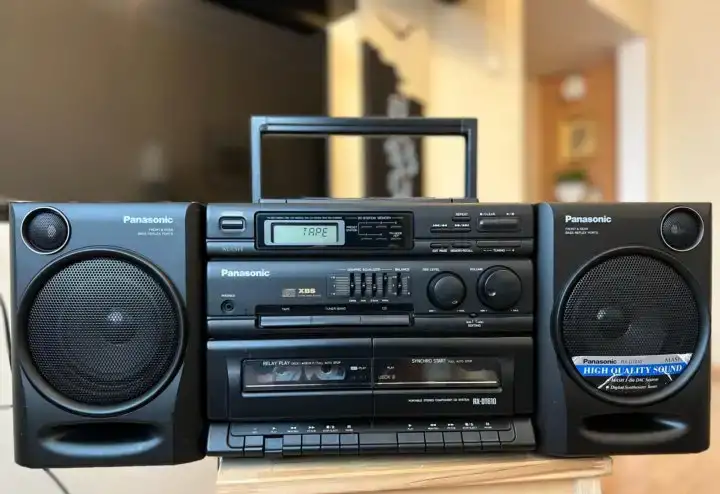 Магнитола Panasonic RX-DT610 не использовалась, фотография 2