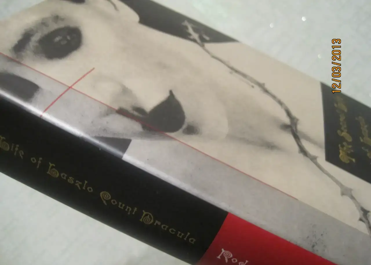 Каждая  книга  на фото высокого уровня исполнения издана за рубежом на английском языке, фотография 16