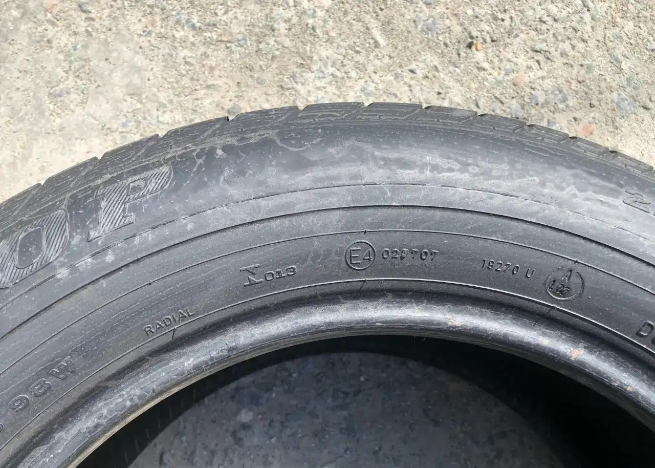 шина бу Dunlop SP Sport 2020E 22560 R16 98W, фотография 7