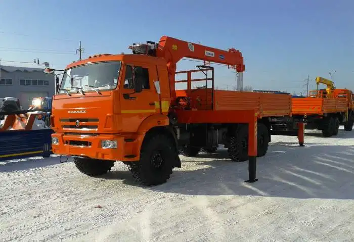 КАМАЗ 43118 бортовой с КМУ Kanglim 1256 GII, фотография 2