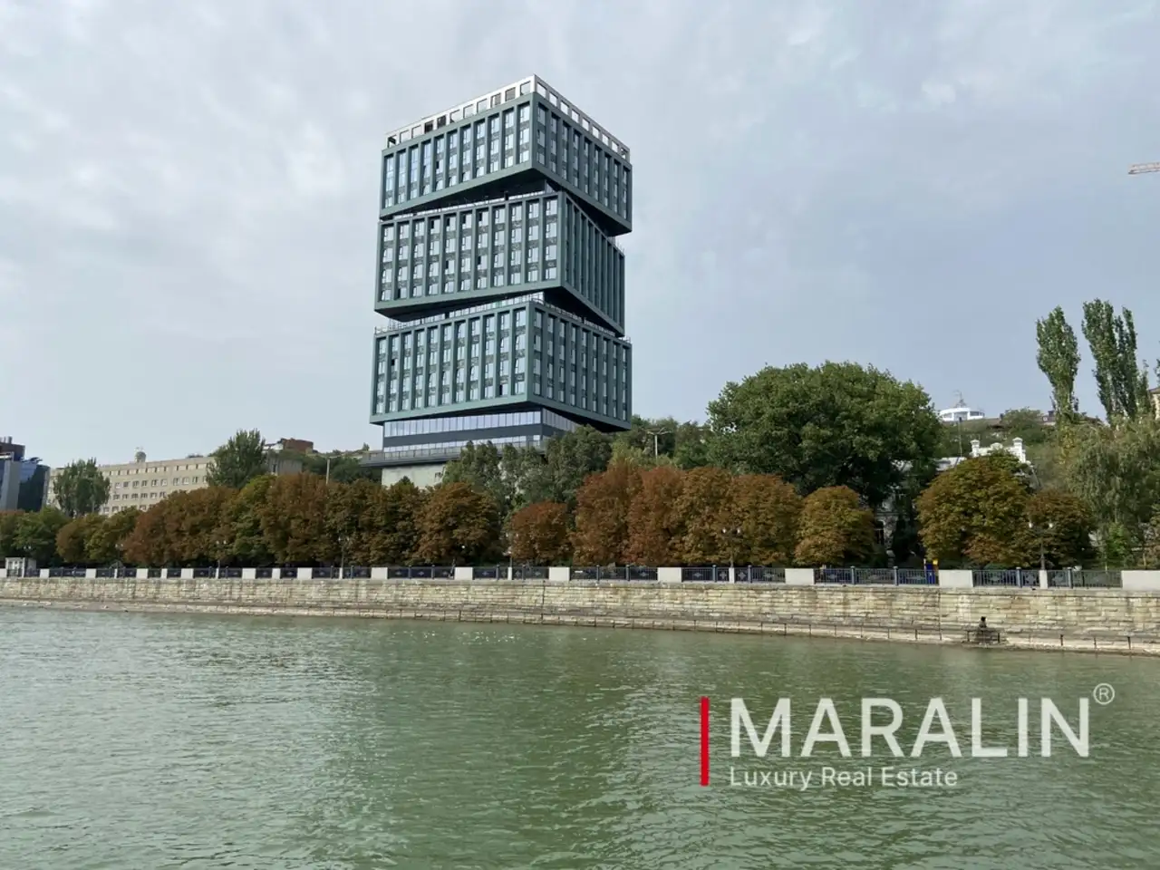Квартира, 85,00 м², 18 эт., Кировский район, Береговая, 55 а, фотография 1