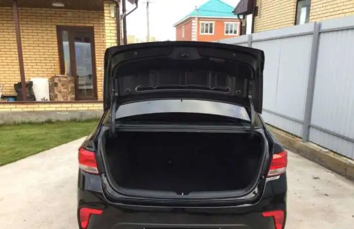 KIA Rio, 2018, фотография 7