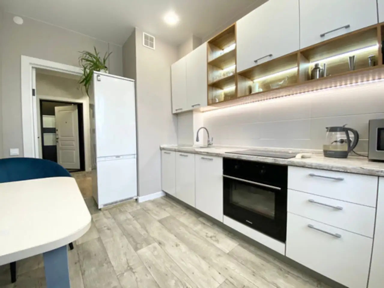 Квартира, 59,70 м², 5 эт., Суконная слобода м., Альберта камалеева пр-кт, 16, фотография 2