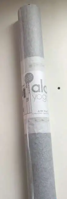 Йога Коврик Alo Yoga Mat Air 1.6mm, фотография 4