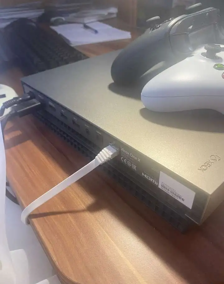 Xbox One X коллекционное издание, фотография 3