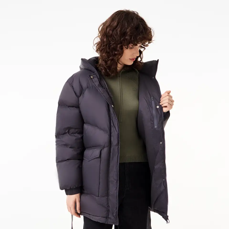 Женский короткий пуховик lacoste с поясом и высоким воротом, фотография 5
