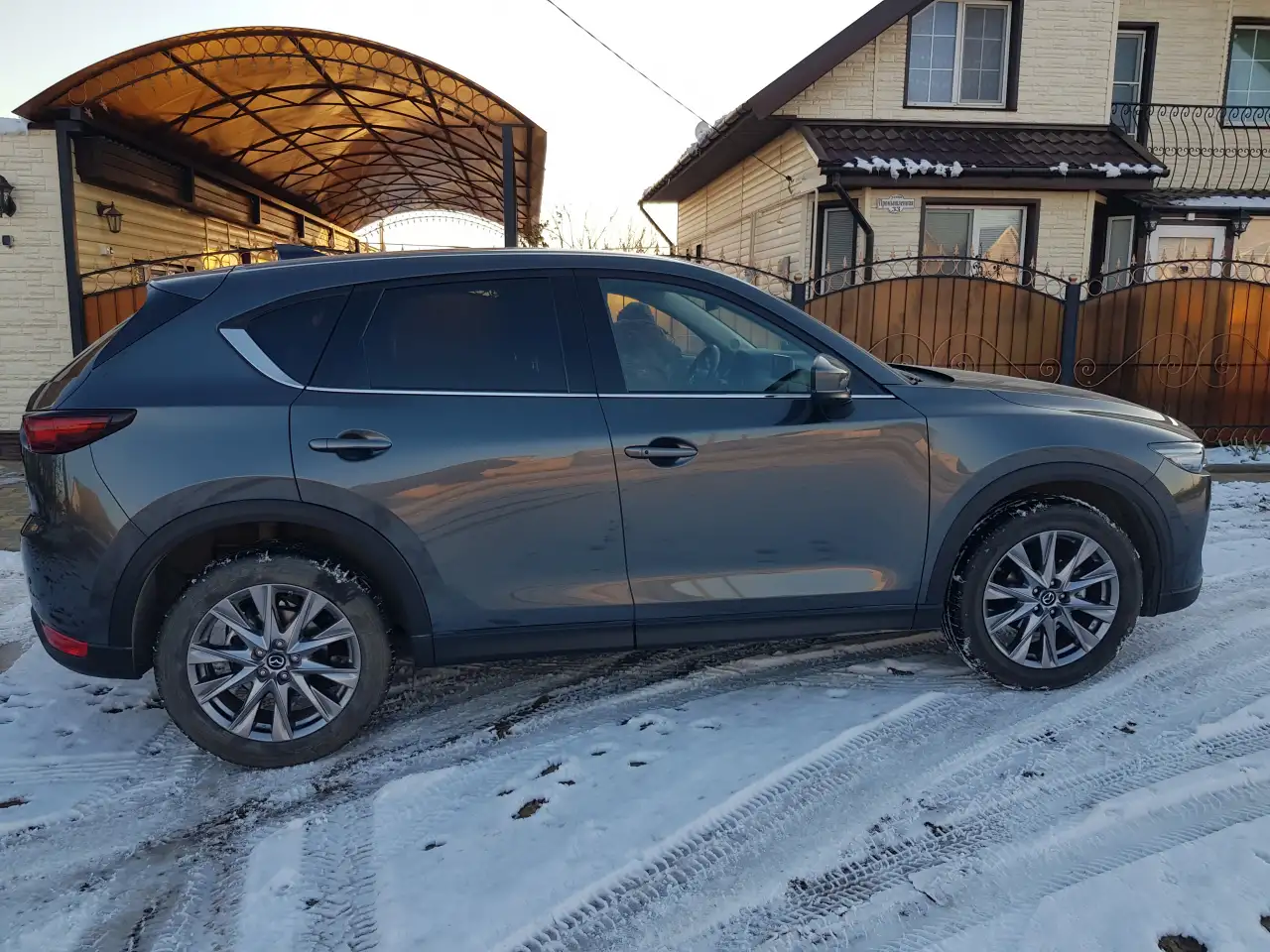 Продам кроссовер Mazda CX-5 в идеальном состоянии, фотография 1