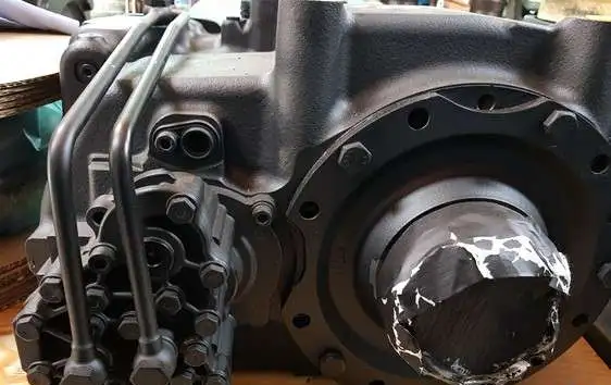 Коробка передач для экскаватора Hyundai R170W-7., фотография 1
