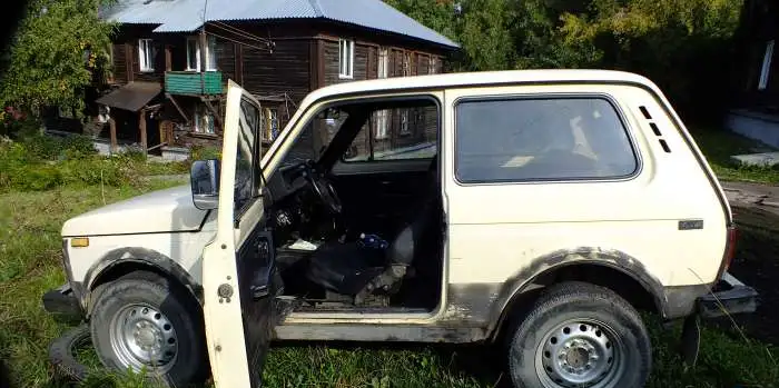 Продам ниву Лада 4x4 2121 Нива, фотография 1