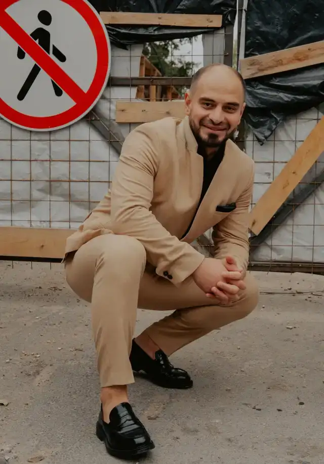 Ведущий, фотография 2
