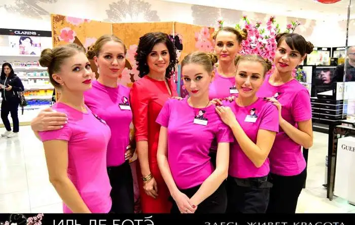 Моментальная печать фото и фотомагнитов на свадьбе, мероприятиях, фотография 3