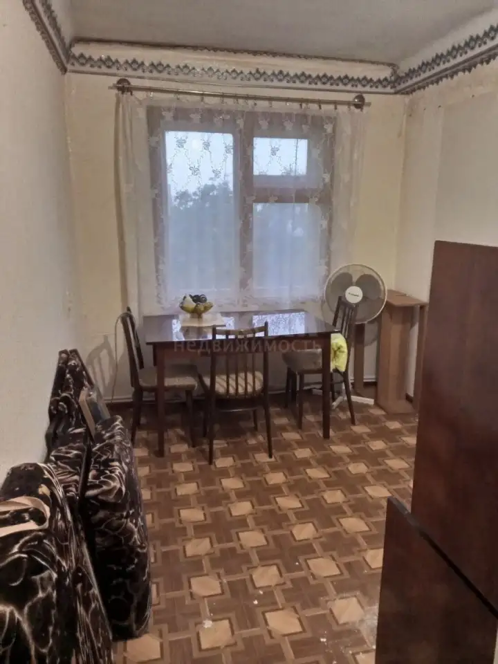 4-х комнатная квартира с авт отоп в городе Луганск квартал Солнечный, 65,00 м², 5 эт., квартал Солнечный, фотография 4