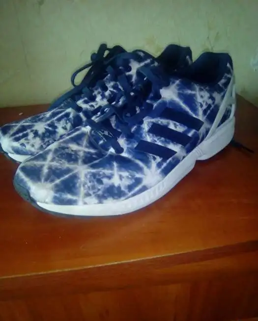 Кроссовки adidas, фотография 1