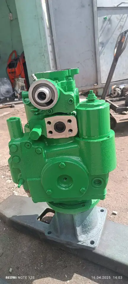 Насос гидростата EATON VICKERS 6493 PG200760 John Deere, фотография 3