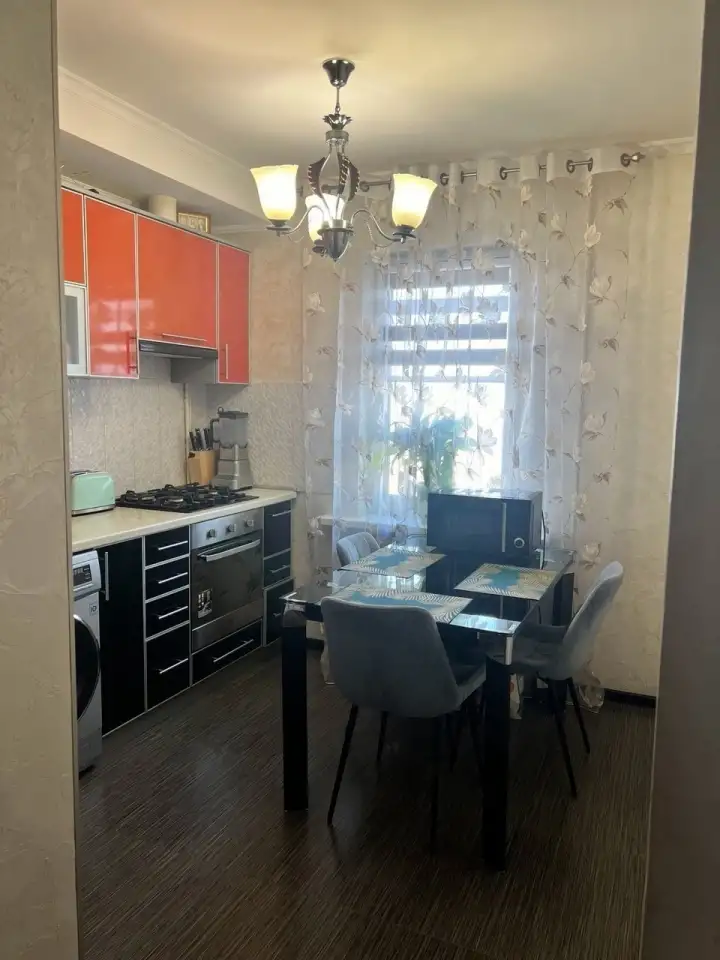 3-х комнатная квартира в городе Луганск квартал Ленинского Комсомола, 83,00 м², 7 эт., квартал Ленинского Комсомола, фотография 7
