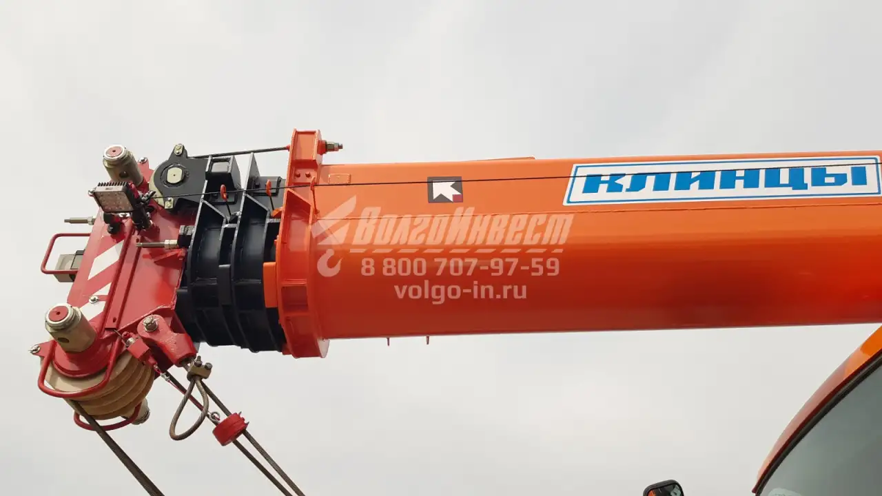 Автокран 32 тонн КЛИНЦЫ КС-55729 на шасси КАМАЗ-43118 6x6, фотография 4