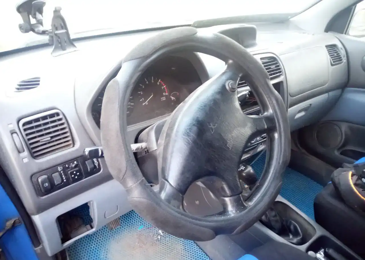 Продаю Mitsubishi, фотография 2