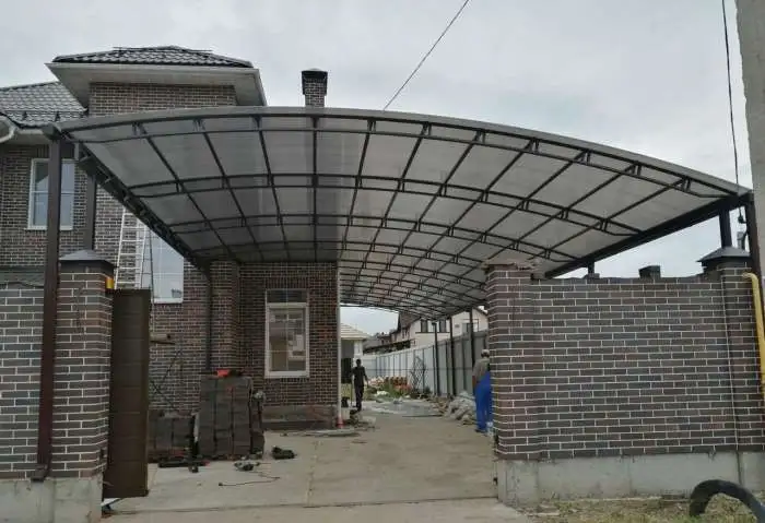 Навесы из поликарбоната, металлопрофиля, фотография 10