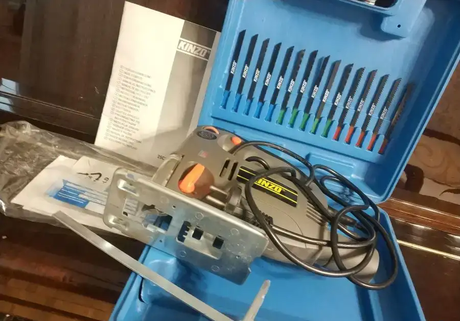 Эл Инструмент Мебель N1 Эл лобзик Kinzo 25c29 600w кейс паспорт  N2 Ушм Болгарка 900Ватт, фотография 1