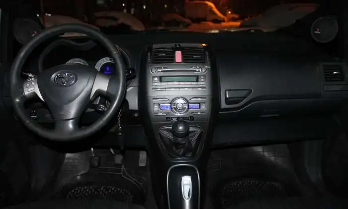Продам Toyota Auris, 2007, фотография 1