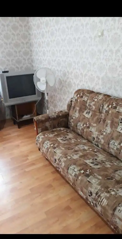 Сдаётся комната в общежитии, Ул. Уральская д.81Б, фотография 1