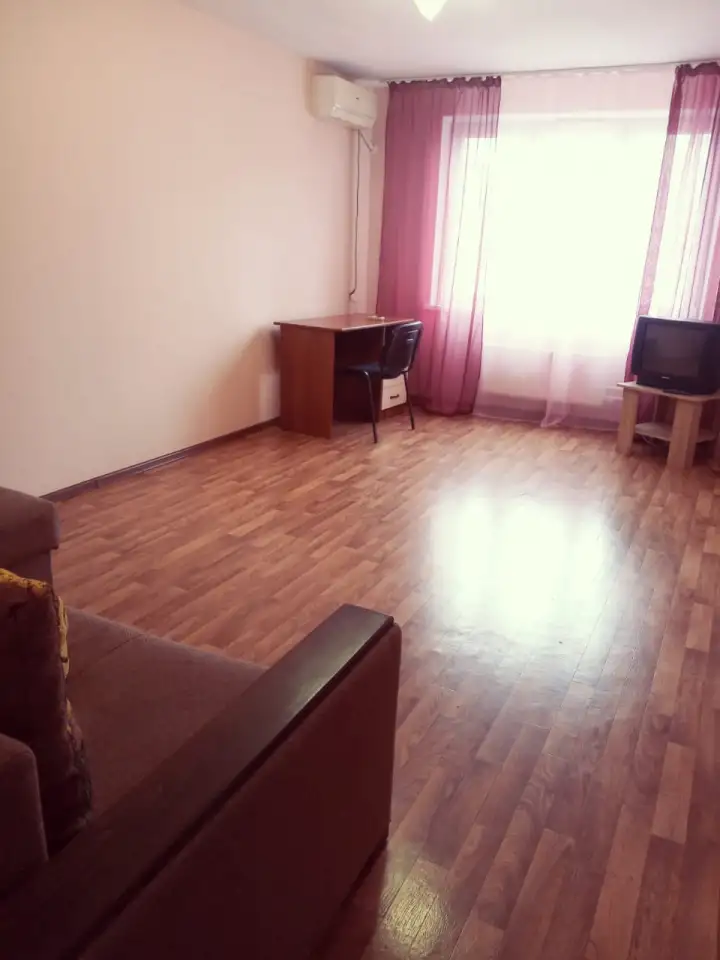 Сдаю двухкомнатную квартиру, фотография 3