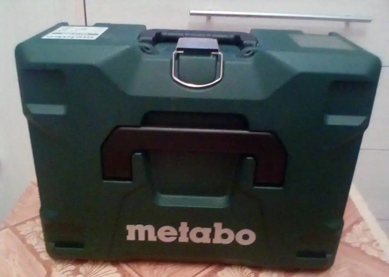 кейс metalock, фотография 1