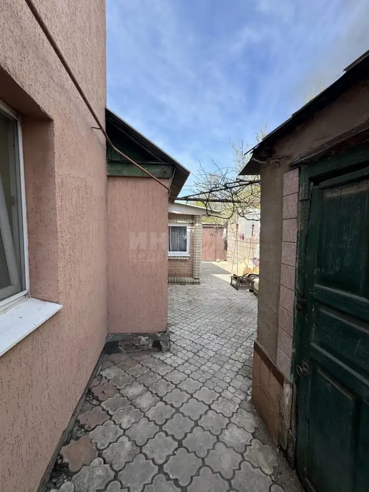 Продам 2-х этажный дом в городе Луганск 80,00 м2, фотография 2