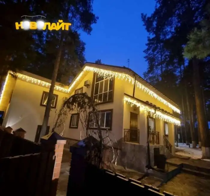 Украшение частных домов к новогодним праздникам  Ростов-на-Дону, фотография 1