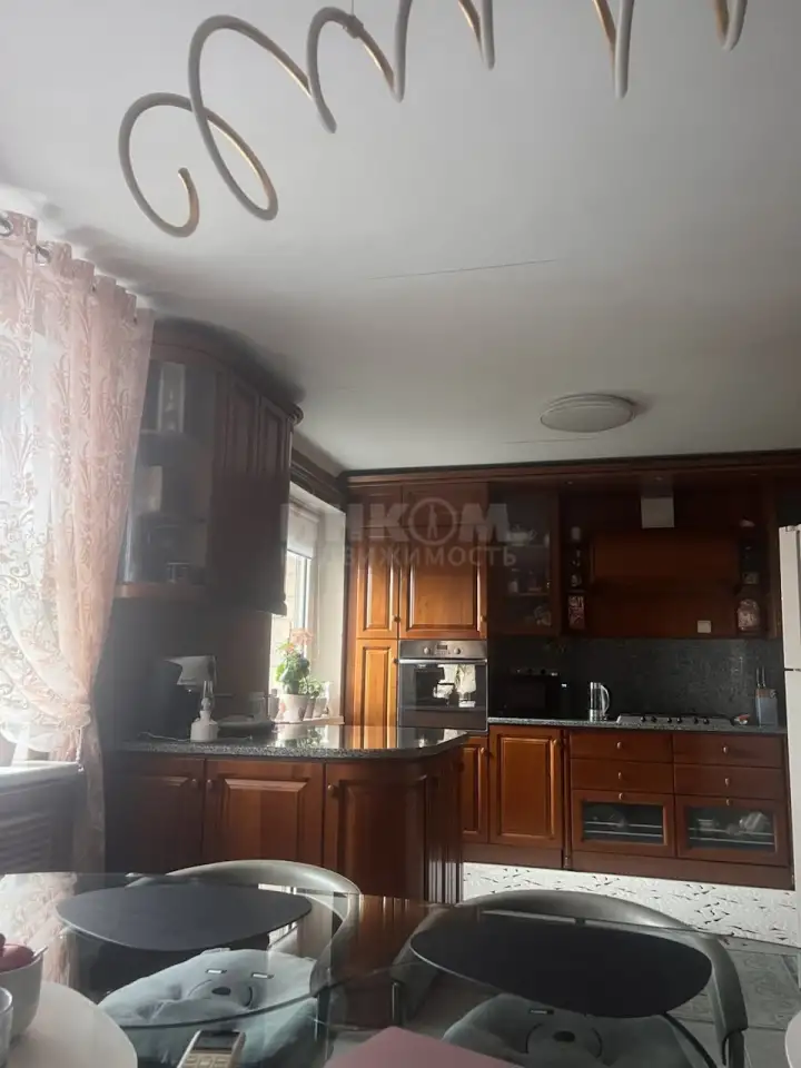 Квартира 167 м2 в городе Луганск улица Советская, 167,00 м², 4 эт., улица Советская, фотография 5