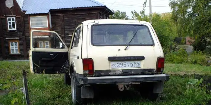 Продам ниву Лада 4x4 2121 Нива, фотография 3