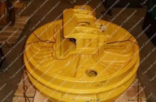 Колесо натяжное для базовых машин John Deere 2054D, фотография 1