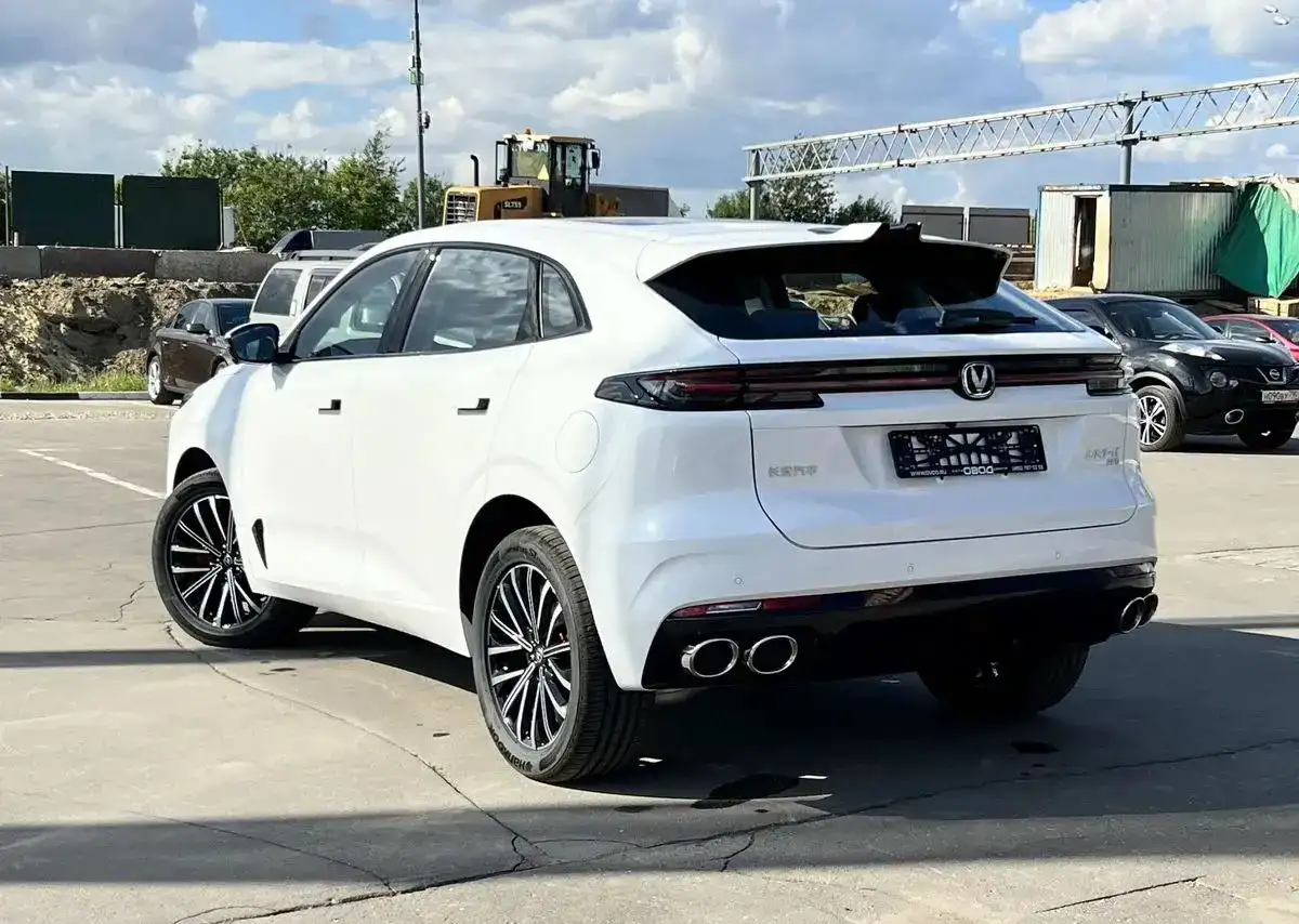 Changan UNI-K 2.0 В наличии с ПТС!, фотография 5